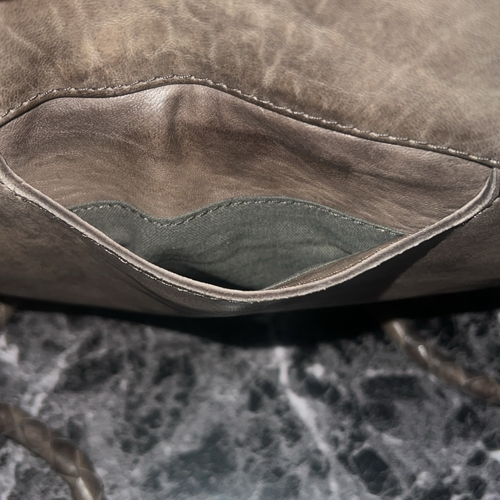 NWT Hobo Daydream Leather Crossbody Bag in Dark Umber - Picture 6 of 9